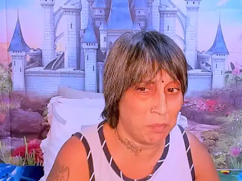 Snapshot of indianroxy chatting on 09-28-25, 03:28 indianroxy online show from 09-28-25, 03:28