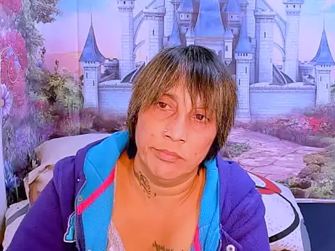 Snapshot of indianroxy chatting on 10-05-25, 03:10 indianroxy online show from 10-05-25, 03:10