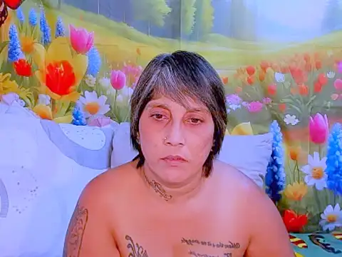 Snapshot of indianroxy chatting on 10-15-25, 07:52 indianroxy online show from 10-15-25, 07:52