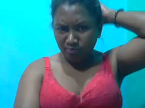 cutybigass online show from 10-07-25, 05:43