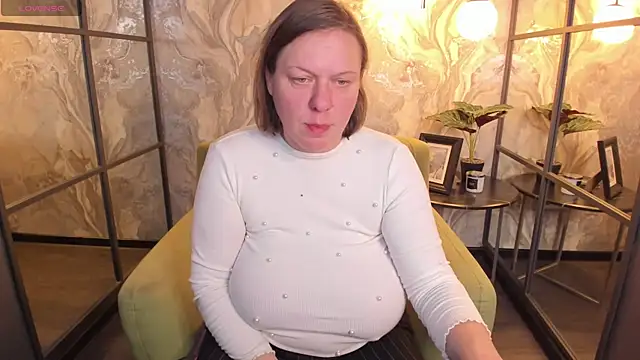 Snapshot of KellyPerfection chatting on 02-12-25, 05:05 KellyPerfection online show from 02-12-25, 05:05