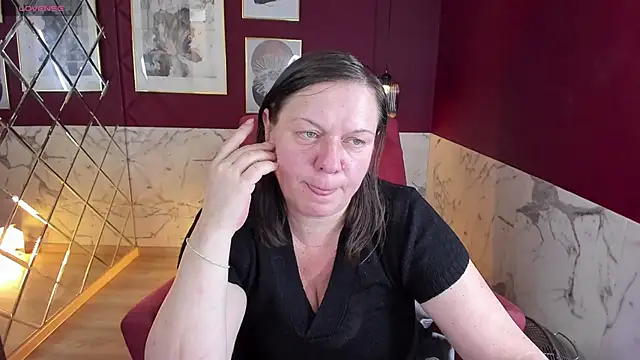 KellyPerfection online show from 11-03-25, 06:31