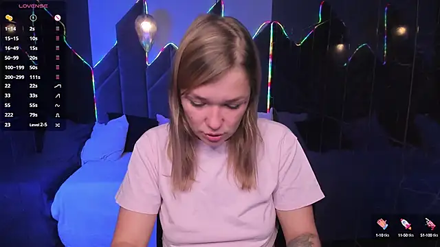 BellaDreamy online show from 10-15-25, 09:09