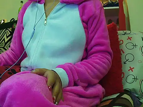 pamelasophia19 online show from 12-27-24, 01:07