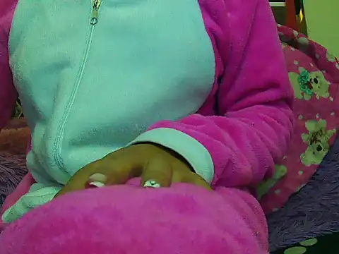 pamelasophia19 online show from 01-25-25, 12:47