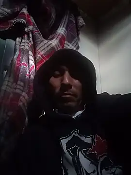 Snapshot of Serapitocojelon chatting on 11-17-25, 07:41 Serapitocojelon online show from 11-17-25, 07:41