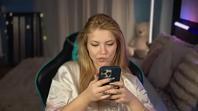 Snapshot of AnastasiaAniess chatting on 02-24-26, 07:56 AnastasiaAniess online show from 02-24-26, 07:56