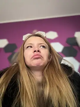 Snapshot of AnastasiaAniess chatting on 03-07-26, 07:49 AnastasiaAniess online show from 03-07-26, 07:49