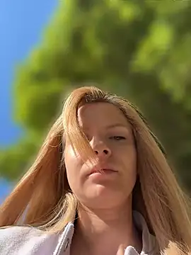 AnastasiaAniess online show from 05-17-26, 07:17