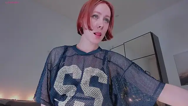LilianKroft online show from 06-18-26, 12:31