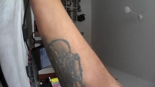 tctwo online show from 10-01-25, 12:00