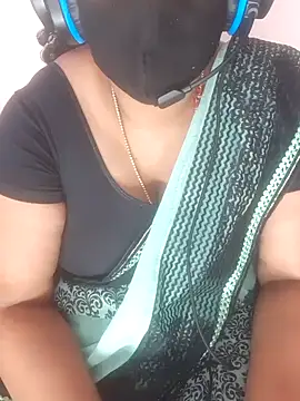 Snapshot of FreehandCircle chatting on 01-16-25, 07:17 FreehandCircle online show from 01-16-25, 07:17