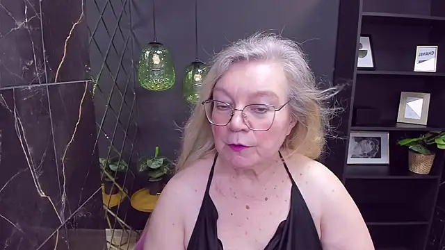 NataliMellow online show from 12-11-24, 01:17