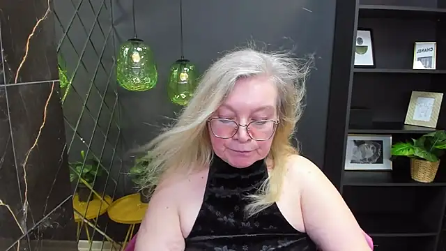 NataliMellow online show from 12-22-24, 07:31