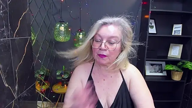 NataliMellow online show from 12-26-24, 04:25