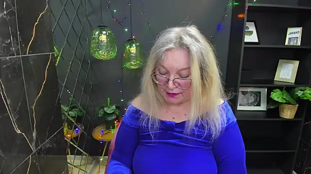 NataliMellow online show from 12-30-24, 07:42