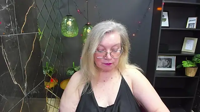 NataliMellow online show from 01-04-25, 04:22
