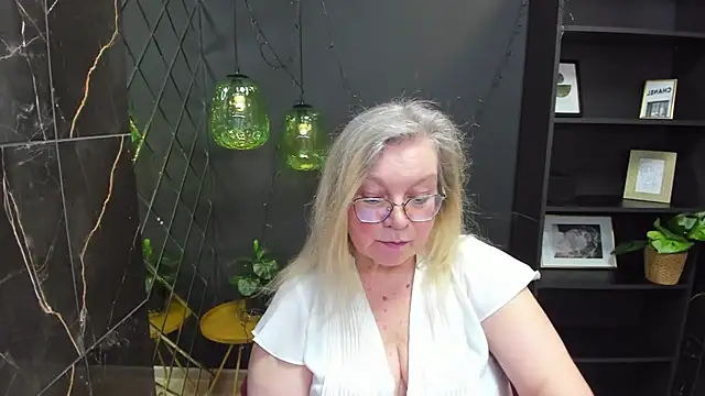 NataliMellow online show from 01-12-25, 07:21