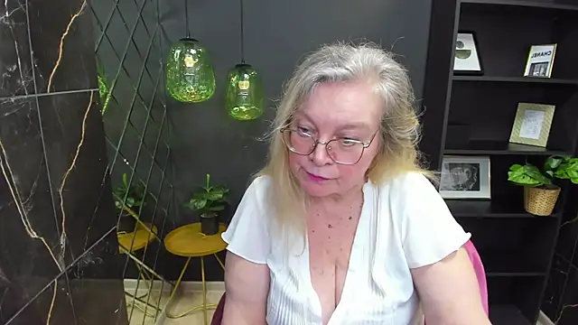 NataliMellow online show from 01-17-25, 07:27