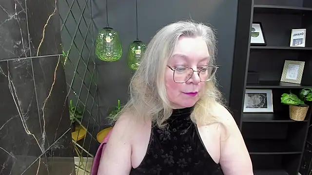 NataliMellow online show from 01-20-25, 01:11