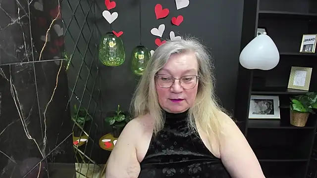 NataliMellow online show from 02-16-25, 04:42