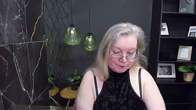 NataliMellow online show from 02-23-25, 04:13
