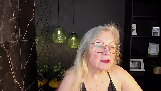 NataliMellow online show from 01-05-26, 05:27