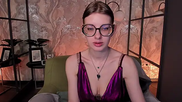 Snapshot of RubySoft chatting on 03-12-26, 08:48 RubySoft online show from 03-12-26, 08:48