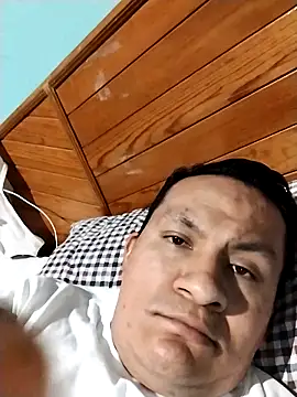 Snapshot of gusaven chatting on 03-11-25, 07:04 gusaven online show from 03-11-25, 07:04