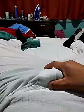 Snapshot of gusaven chatting on 11-04-25, 06:01 gusaven online show from 11-04-25, 06:01