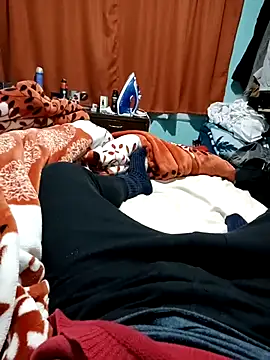 Snapshot of gusaven chatting on 12-16-25, 08:52 gusaven online show from 12-16-25, 08:52