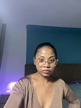 Snapshot of naya86 chatting on 05-23-26, 02:54 naya86 online show from 05-23-26, 02:54