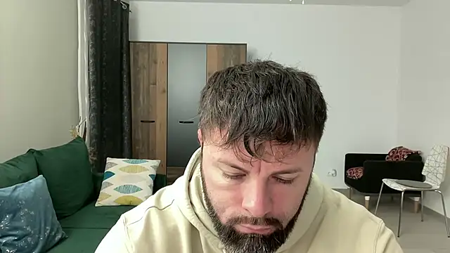 Snapshot of AlphaSparks chatting on 12-12-24, 03:54 AlphaSparks online show from 12-12-24, 03:54