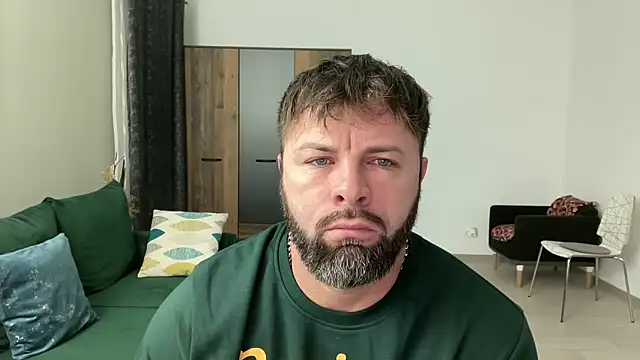 Snapshot of AlphaSparks chatting on 12-18-24, 03:58 AlphaSparks online show from 12-18-24, 03:58