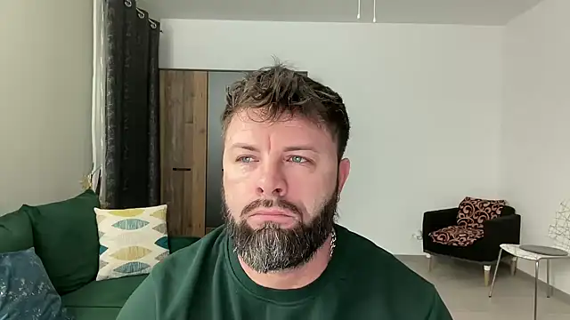 Snapshot of AlphaSparks chatting on 01-09-25, 03:47 AlphaSparks online show from 01-09-25, 03:47