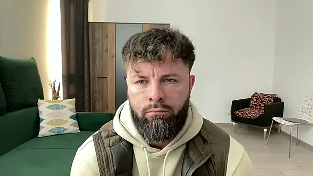 Snapshot of AlphaSparks chatting on 01-20-25, 06:42 AlphaSparks online show from 01-20-25, 06:42