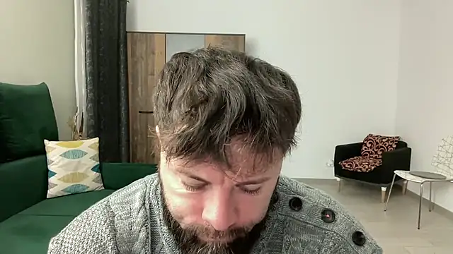 Snapshot of AlphaSparks chatting on 01-28-25, 03:47 AlphaSparks online show from 01-28-25, 03:47