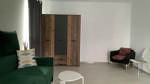 Snapshot of AlphaSparks chatting on 01-30-25, 09:57 AlphaSparks online show from 01-30-25, 09:57