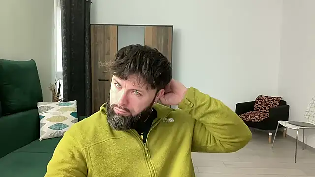 Snapshot of AlphaSparks chatting on 02-06-25, 06:51 AlphaSparks online show from 02-06-25, 06:51