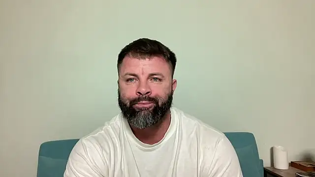 Snapshot of AlphaSparks chatting on 09-09-25, 02:44 AlphaSparks online show from 09-09-25, 02:44