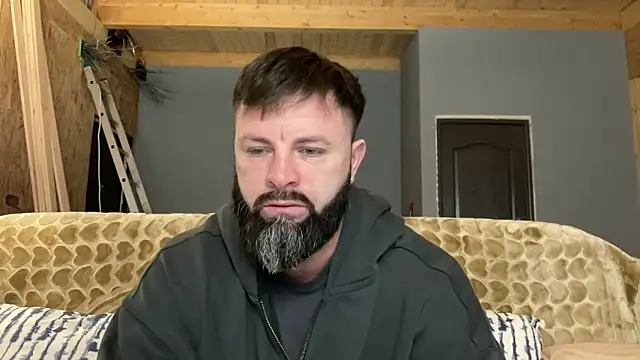 Snapshot of AlphaSparks chatting on 10-23-25, 02:55 AlphaSparks online show from 10-23-25, 02:55