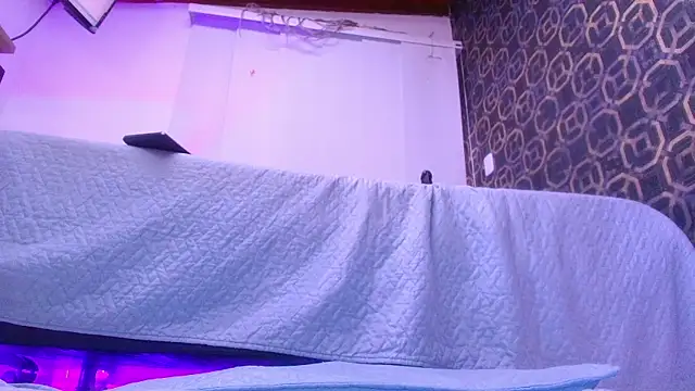 sarakaisy online show from 10-25-25, 12:23