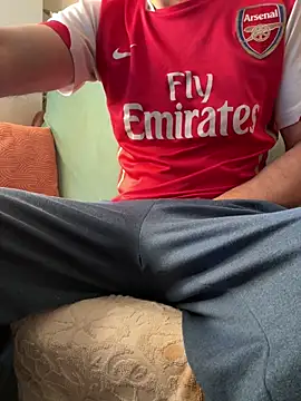 Snapshot of MarkReeds chatting on 03-08-25, 06:21 MarkReeds online show from 03-08-25, 06:21