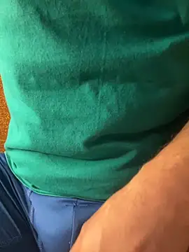 Snapshot of MarkReeds chatting on 11-01-25, 05:48 MarkReeds online show from 11-01-25, 05:48