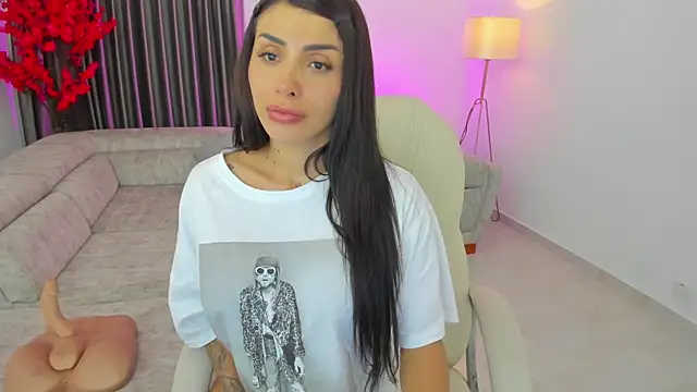 Sarah Stone  online show from 01-12-25, 01:32