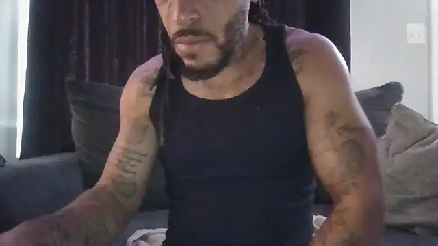 Snapshot of BigWayneBabyXXX chatting on 10-06-25, 05:32 BigWayneBabyXXX online show from 10-06-25, 05:32