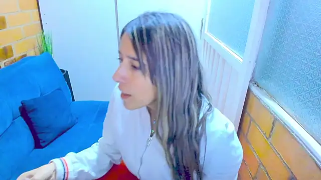 Snapshot of Penelope47 chatting on 12-05-24, 10:34 Penelope47 online show from 12-05-24, 10:34