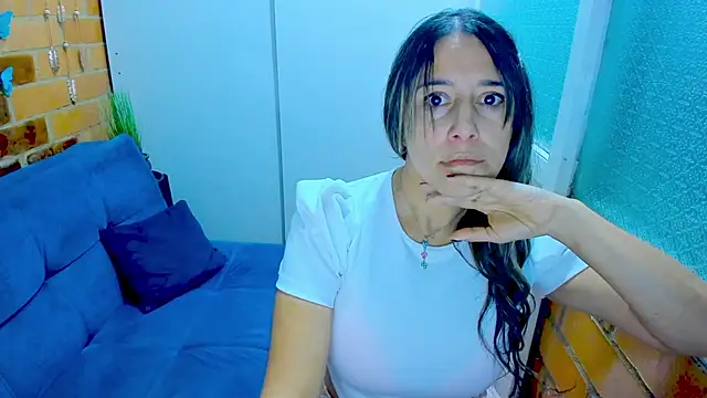 Snapshot of Penelope47 chatting on 02-07-25, 10:30 Penelope47 online show from 02-07-25, 10:30