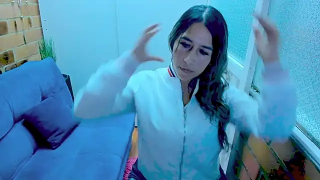 Snapshot of Penelope47 chatting on 02-22-25, 08:20 Penelope47 online show from 02-22-25, 08:20