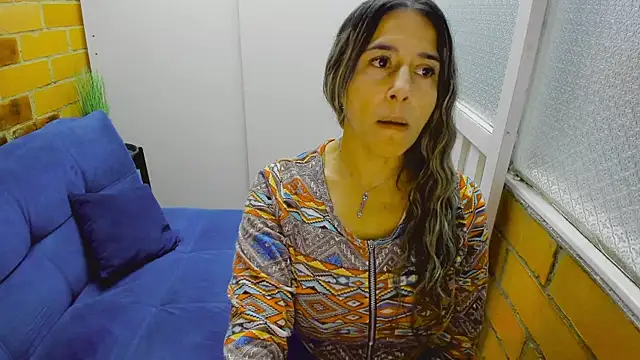 Snapshot of Penelope47 chatting on 03-14-25, 07:23 Penelope47 online show from 03-14-25, 07:23